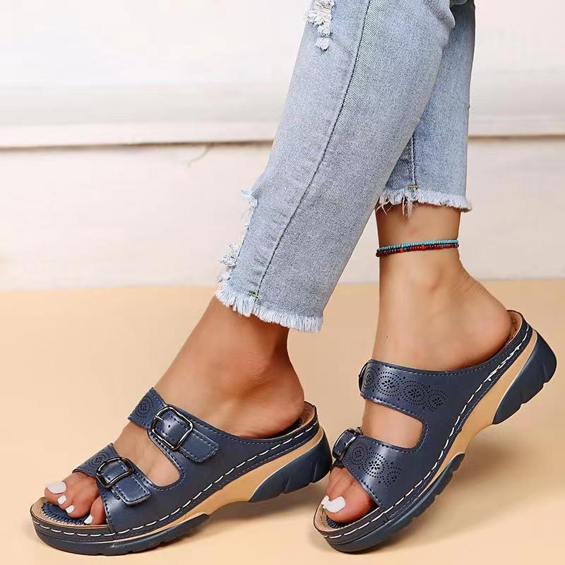 Fashionable sandals